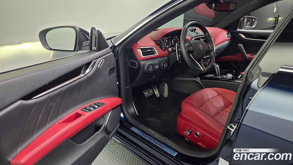 Maserati Ghibli 2022