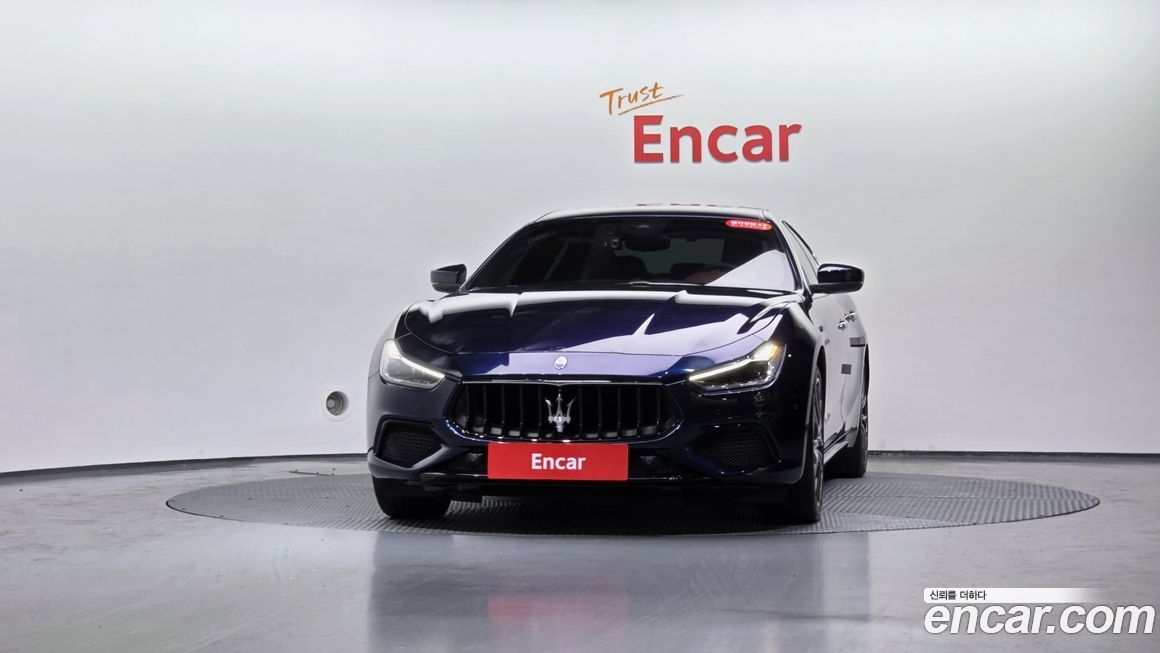 Maserati Ghibli 2022