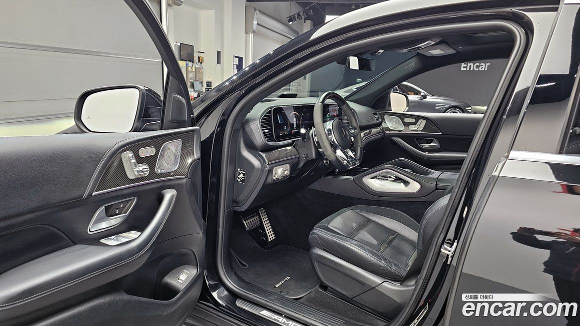 Mercedes-Benz GLE-Class 2021