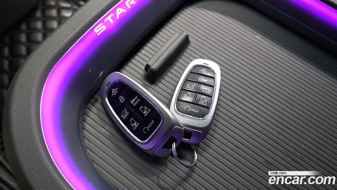Hyundai Staria 2022