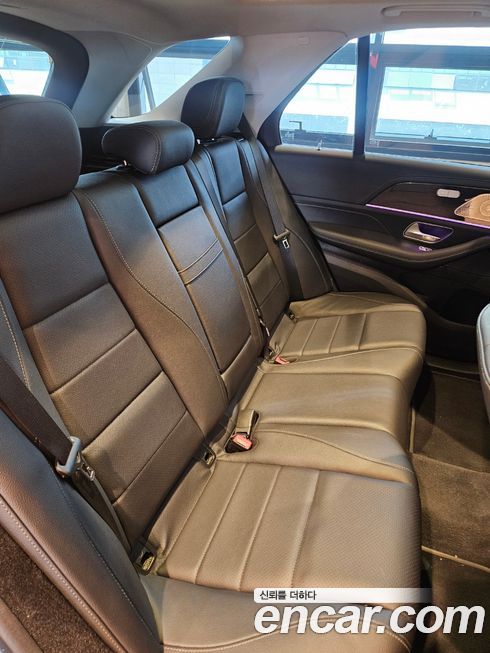 Mercedes-Benz GLE-Class 2023