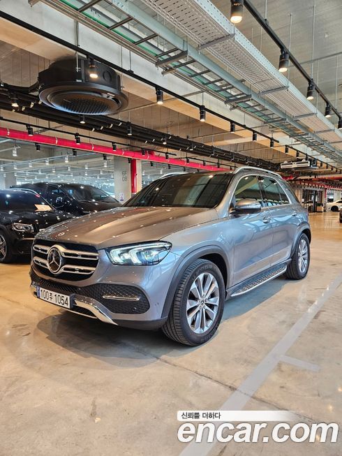 Mercedes-Benz GLE-Class 2023