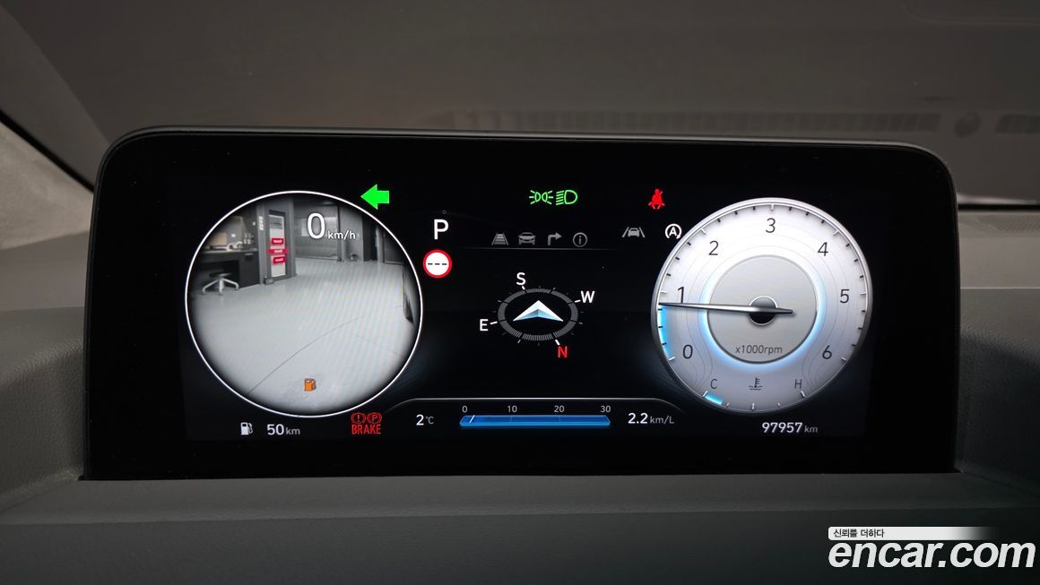 Hyundai Staria 2022