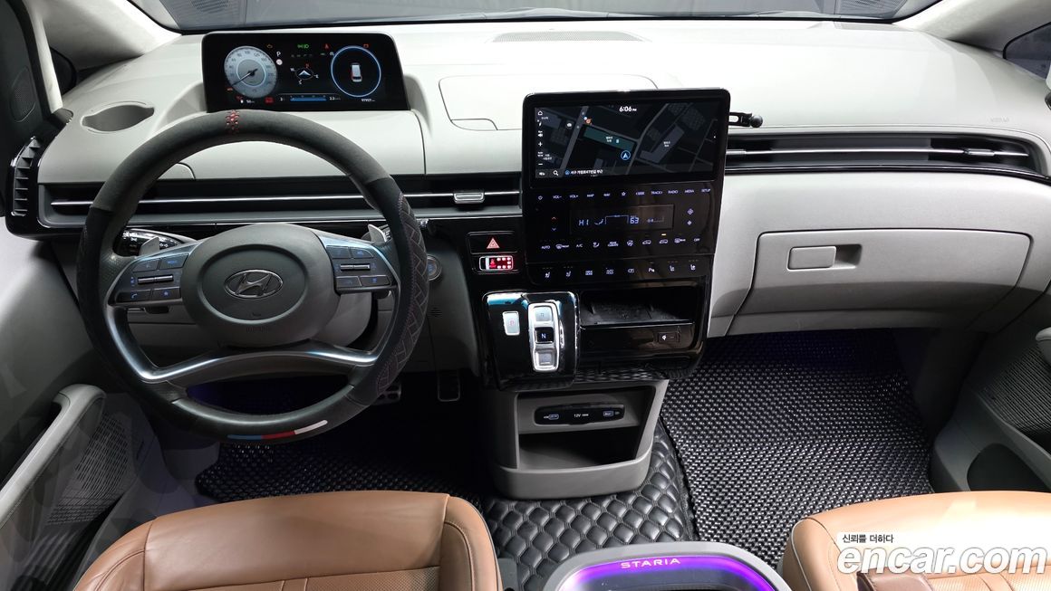 Hyundai Staria 2022