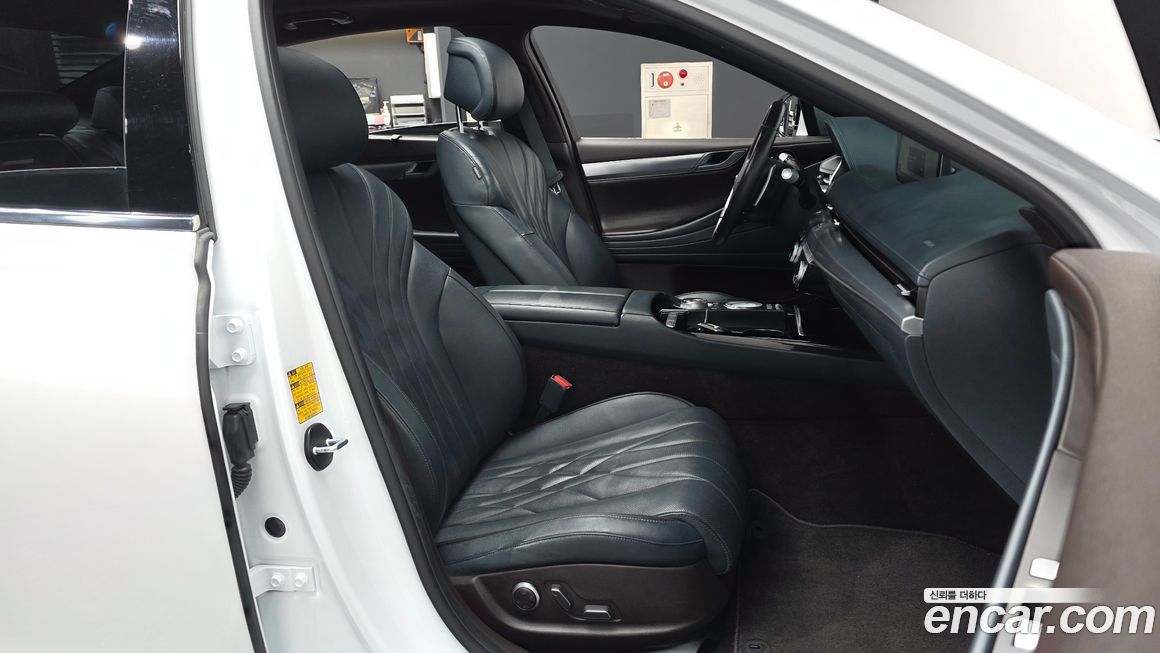 Genesis G80 2021