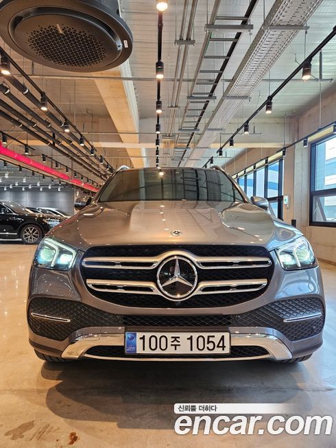 Mercedes-Benz GLE-Class 2023