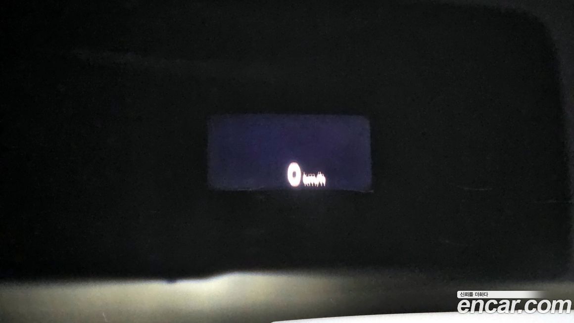 Land Rover Defender 2023