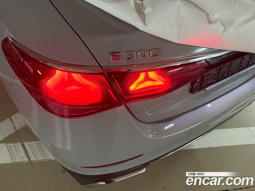 Mercedes-Benz E-Class 2026