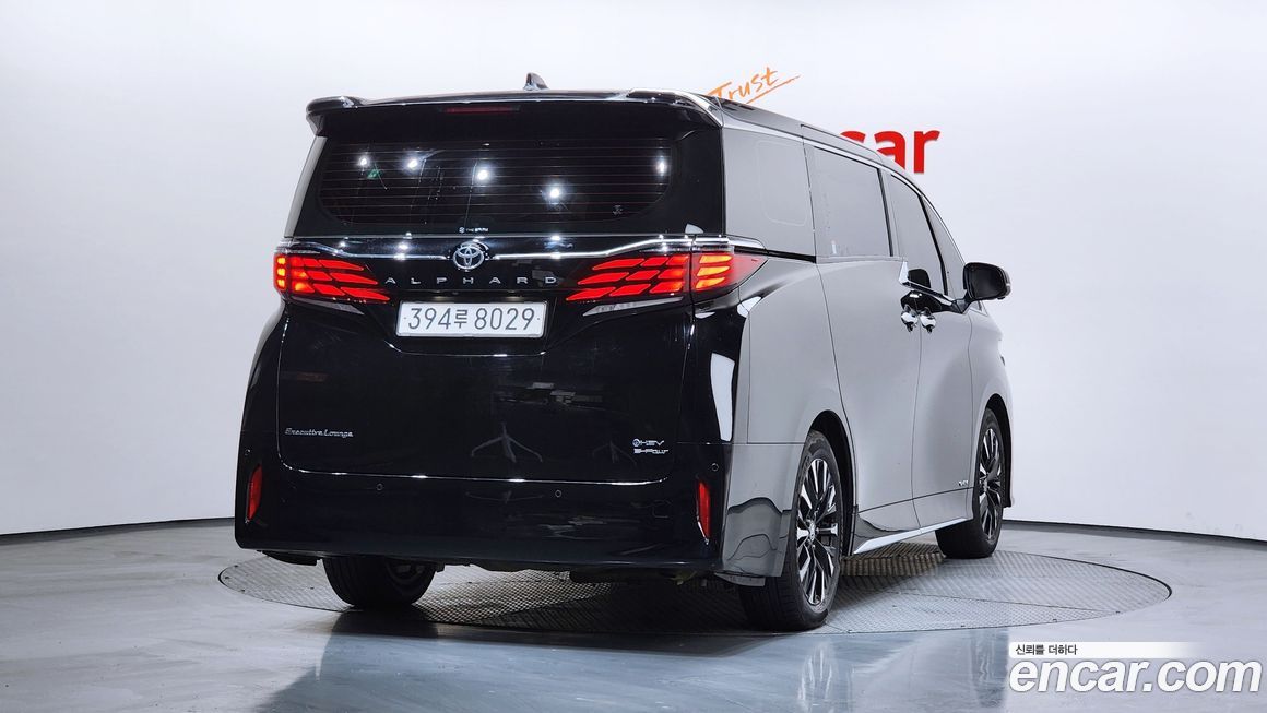 Toyota Alphard 2024