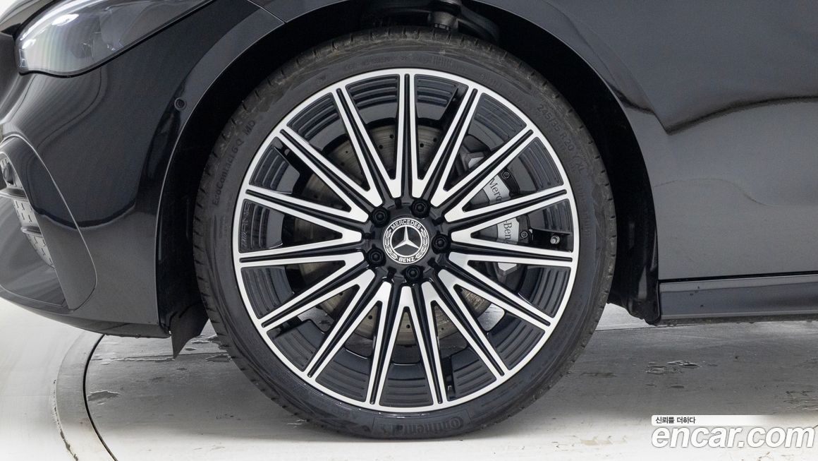 Mercedes-Benz CLE-Class 2025