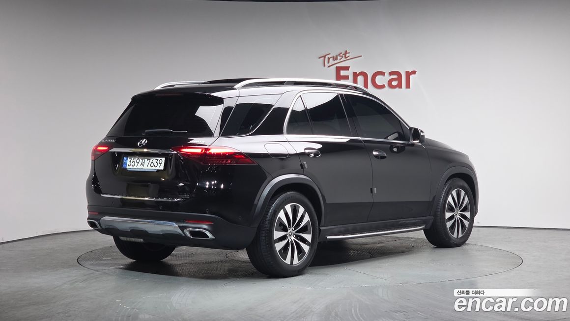 Mercedes-Benz GLE-Class 2024