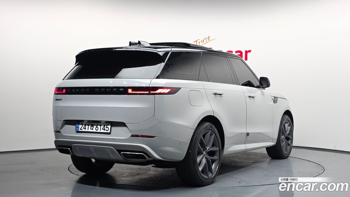 Land Rover Range Rover Sport 2024