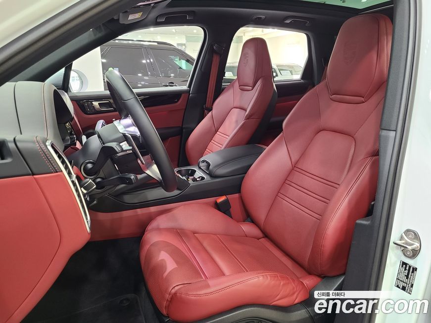 Porsche Cayenne 2023