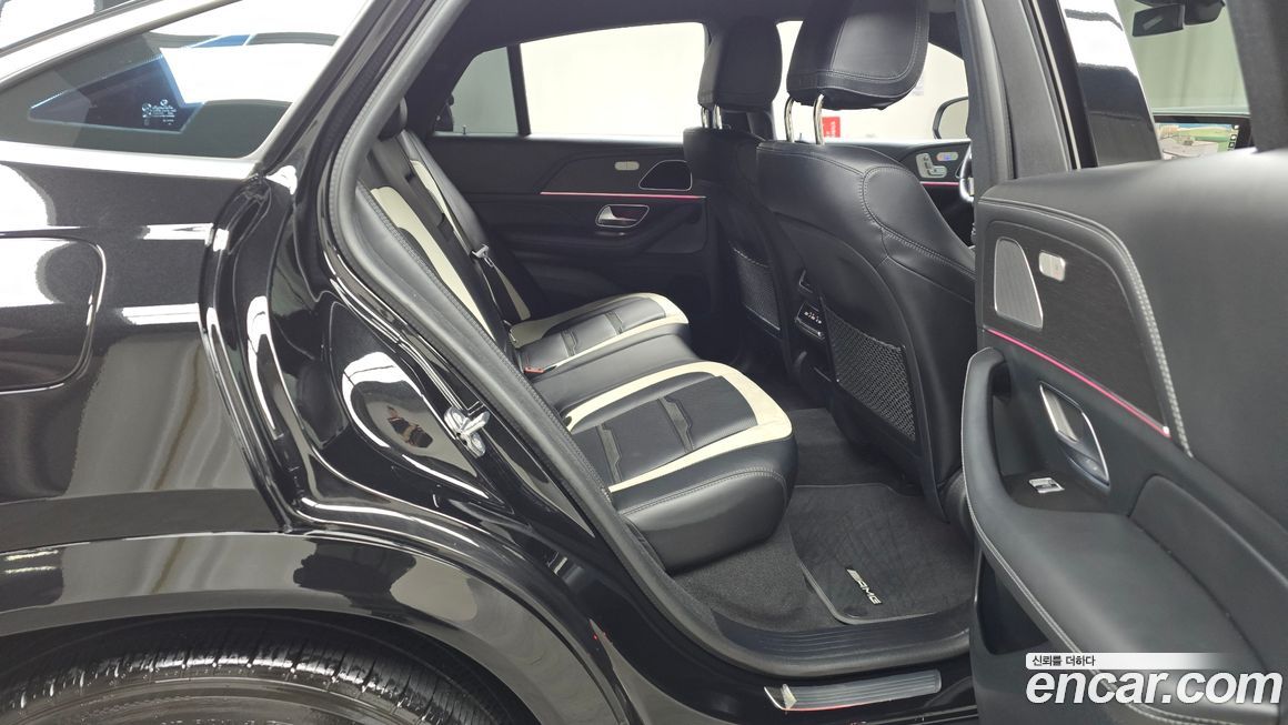 Mercedes-Benz GLE-Class 2021