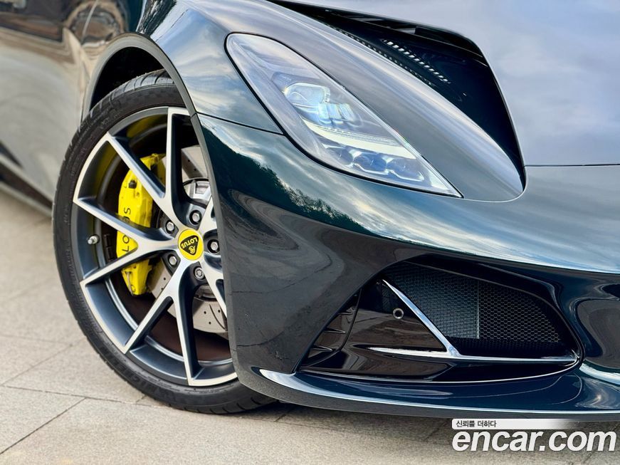 Lotus Emira 2024