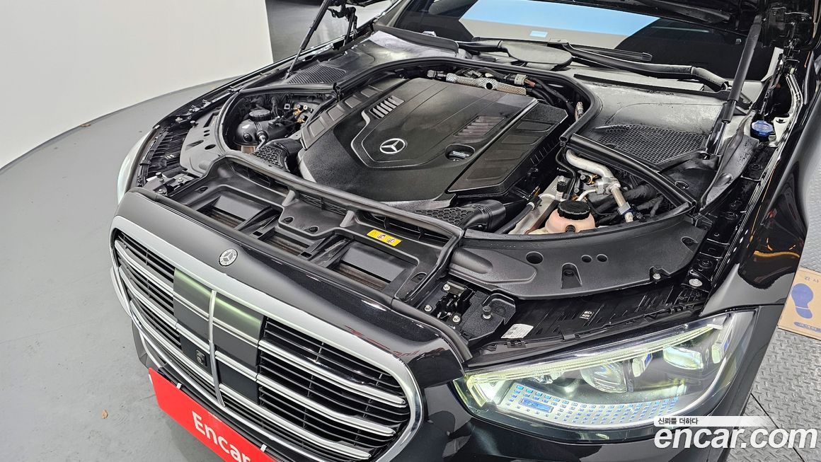 Mercedes-Benz S-Class 2022