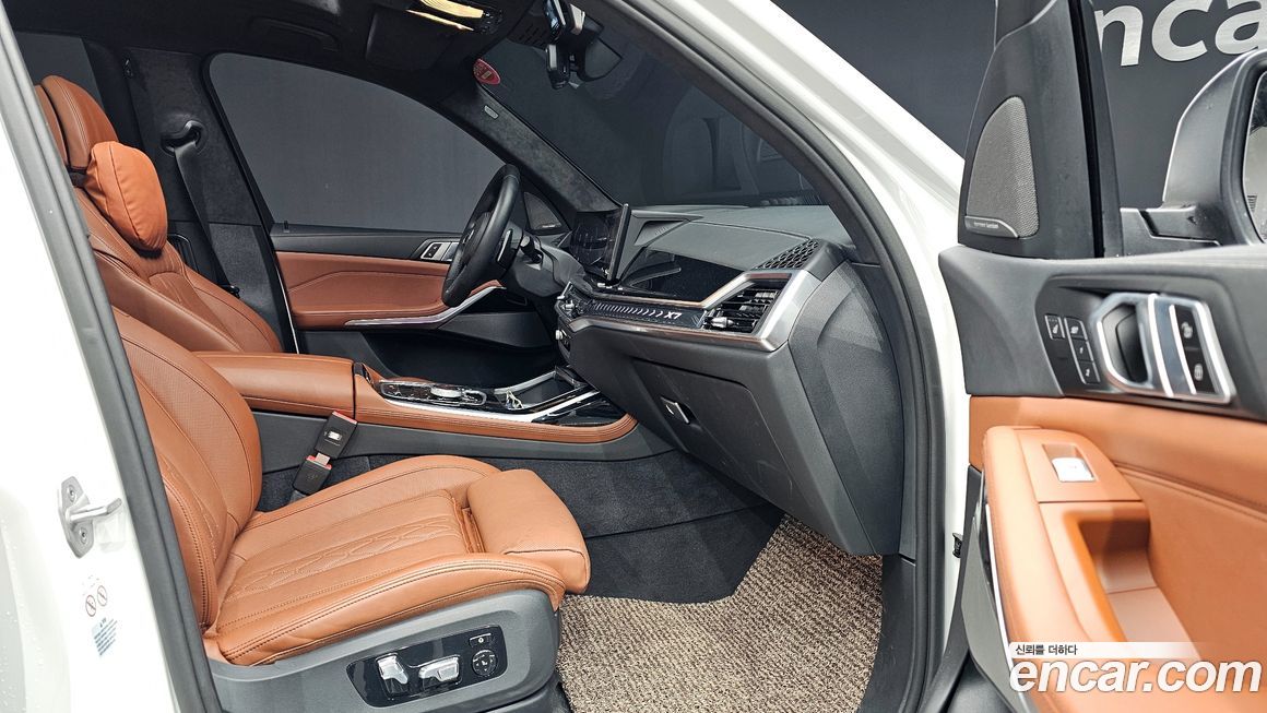 BMW X7 2024