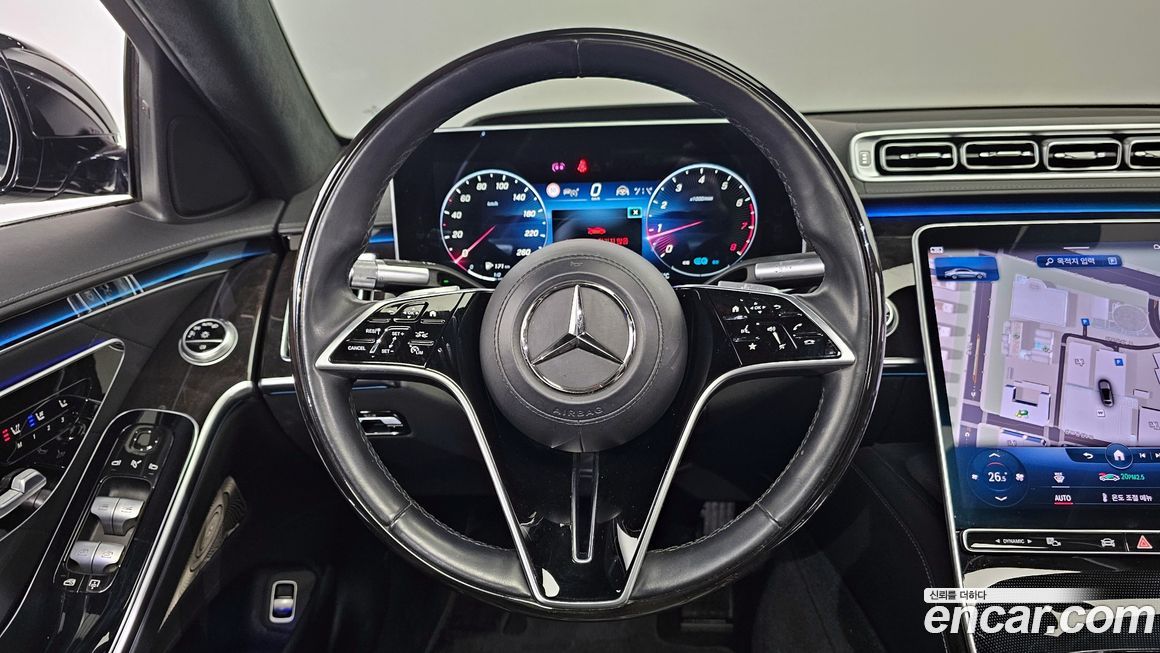 Mercedes-Benz S-Class 2022
