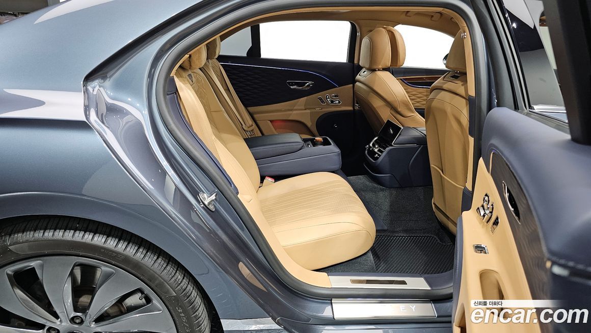 Bentley Flying Spur 2021