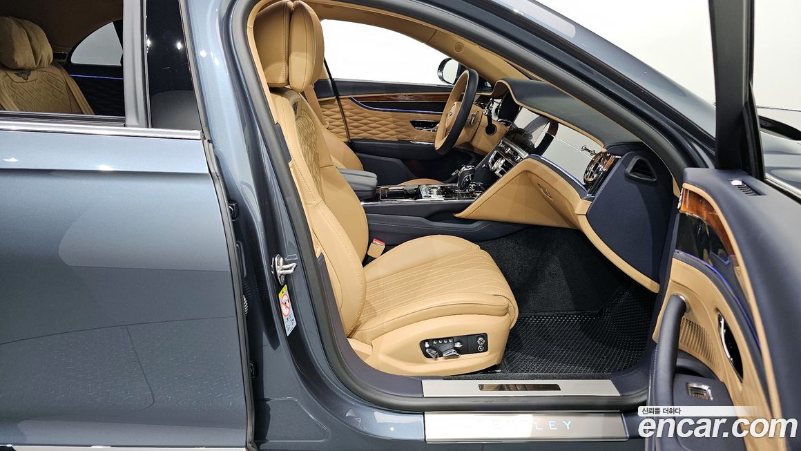 Bentley Flying Spur 2021