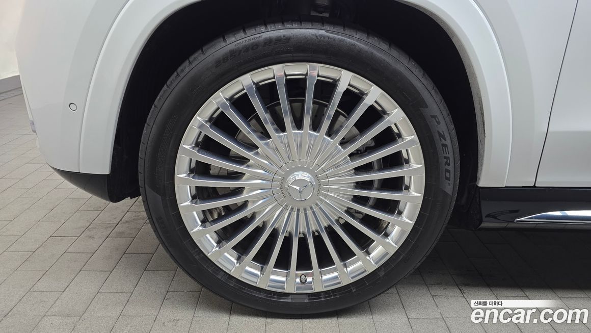 Mercedes-Benz GLS-Class 2025