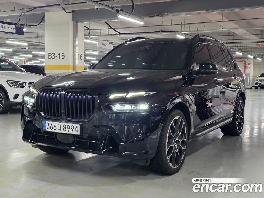 BMW X7 2024