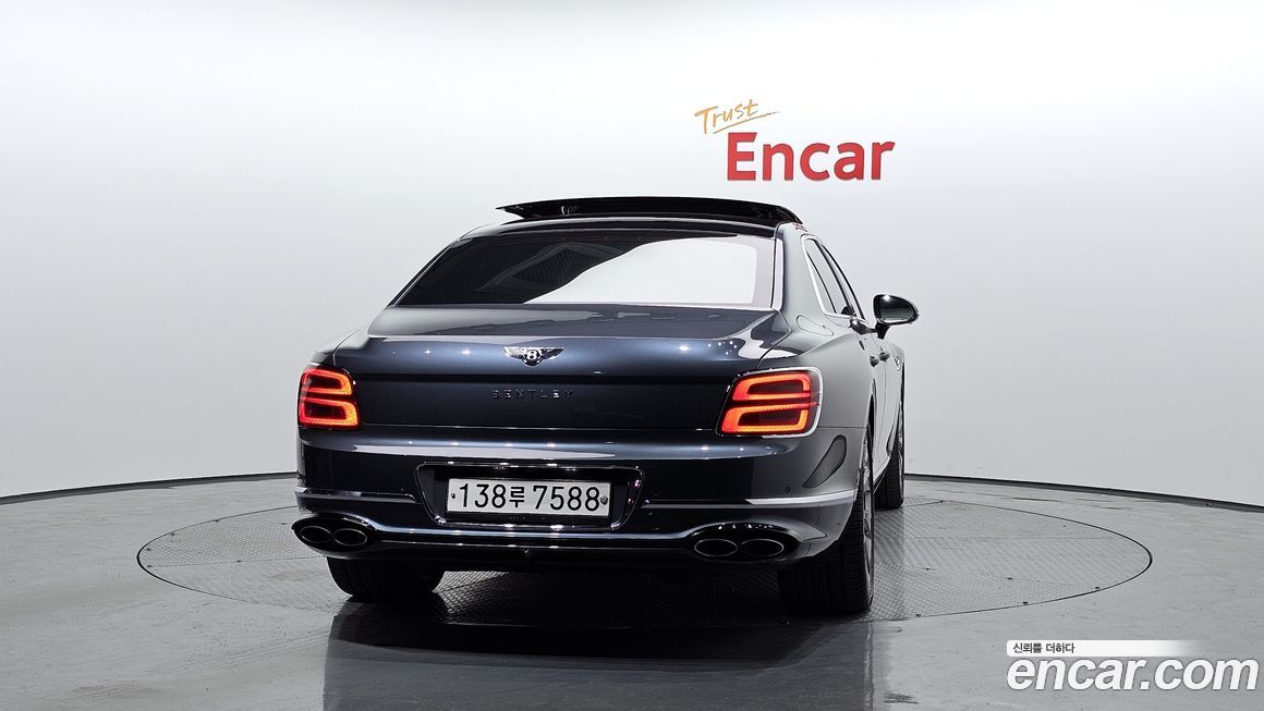 Bentley Flying Spur 2021