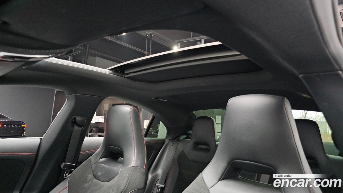 Mercedes-Benz CLA-Class 2022