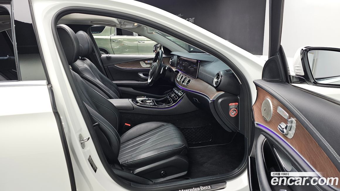 Mercedes-Benz E-Class 2017