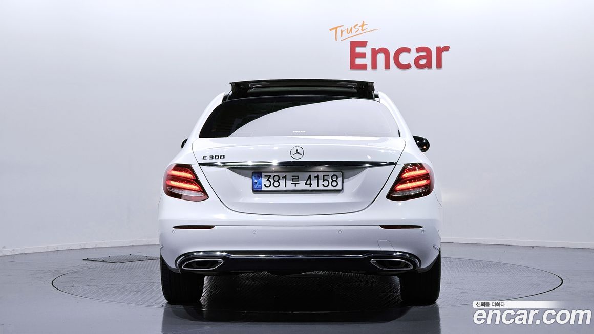 Mercedes-Benz E-Class 2017