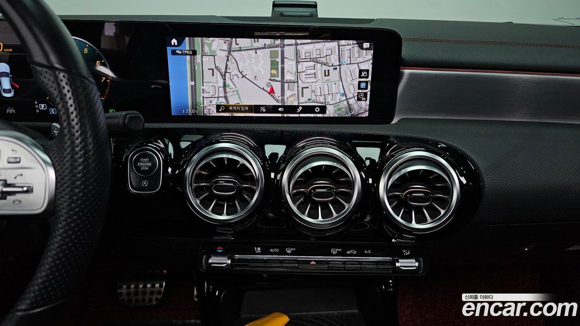 Mercedes-Benz CLA-Class 2022