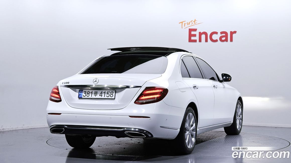 Mercedes-Benz E-Class 2017