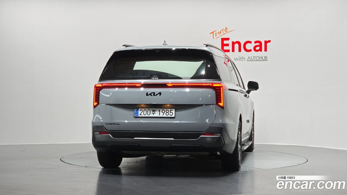 Kia Canival 2025