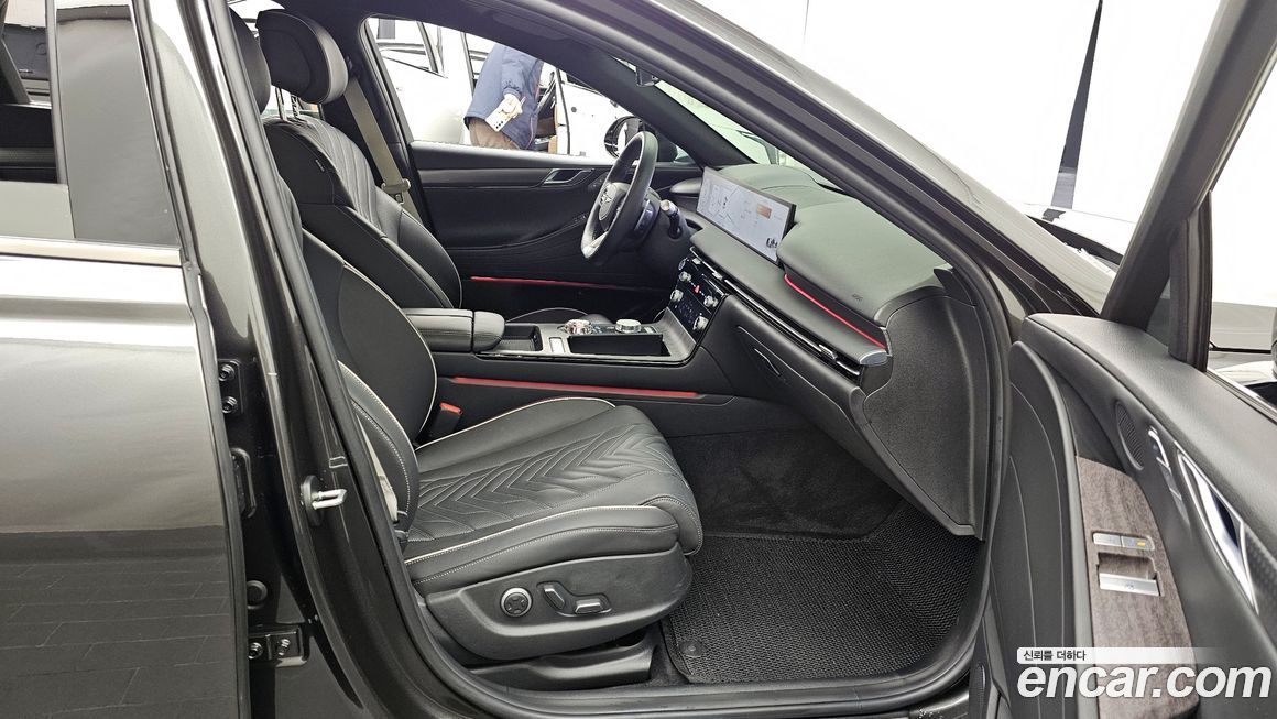 Genesis G80 2025