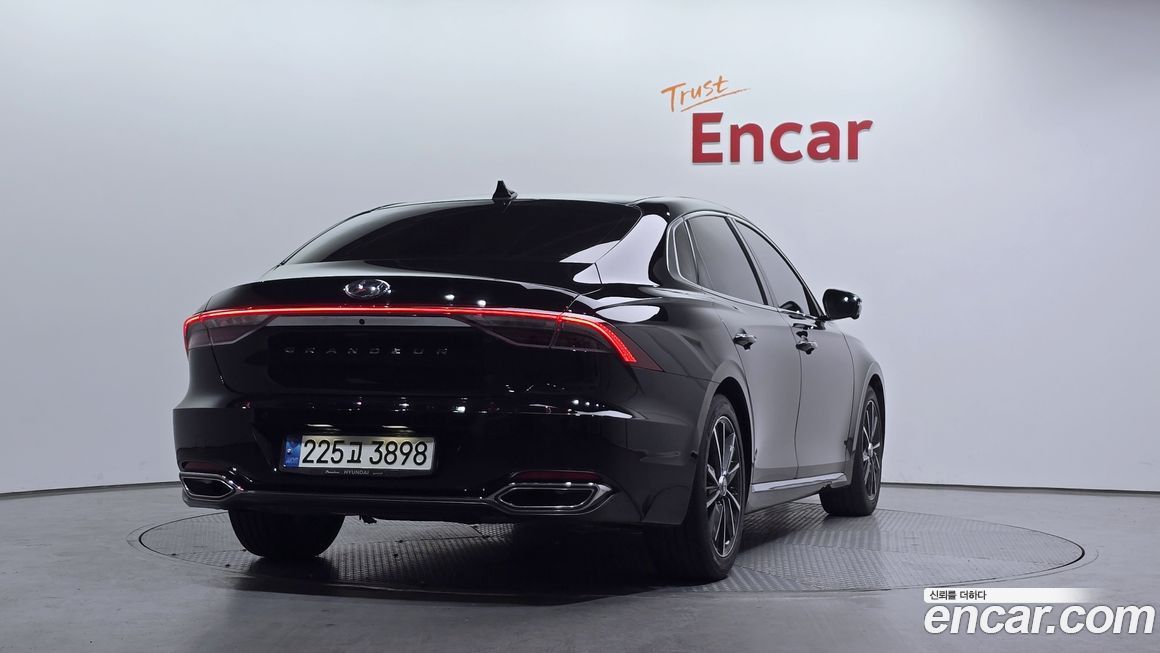 Hyundai Grandeur 2021