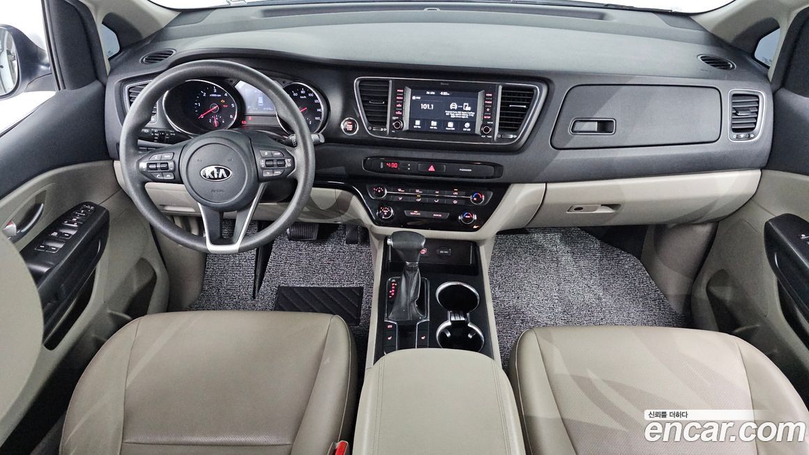 Kia Canival 2019