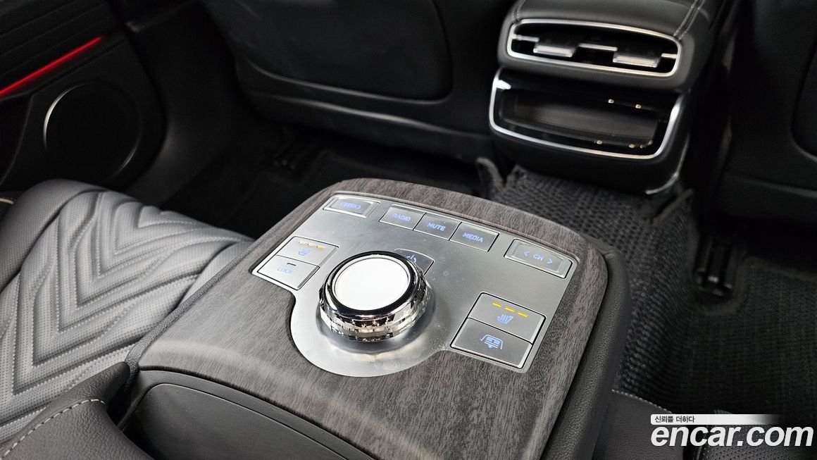 Genesis G80 2025
