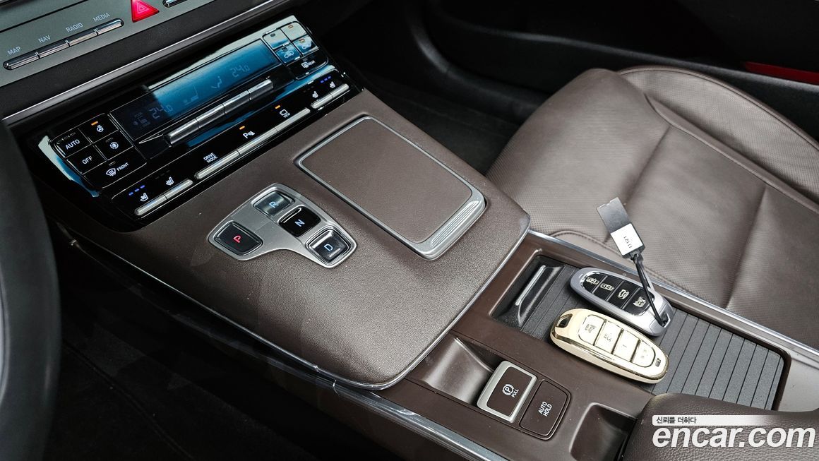 Hyundai Grandeur 2020