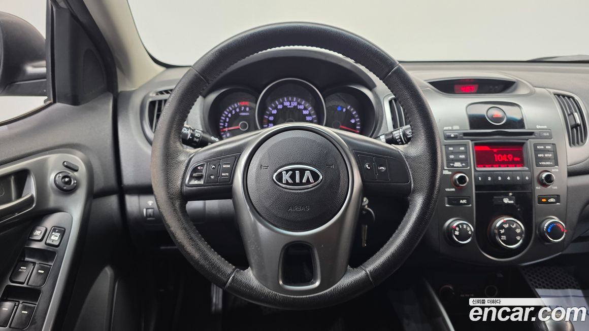 Kia Porte 2012