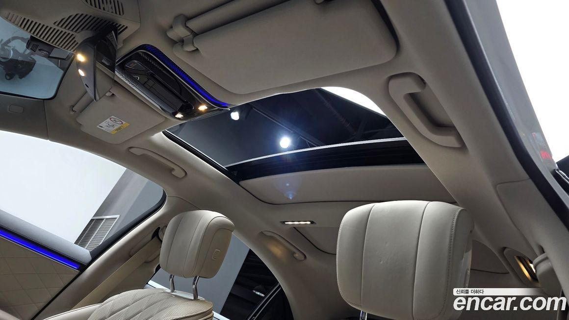 Mercedes-Benz S-Class 2022