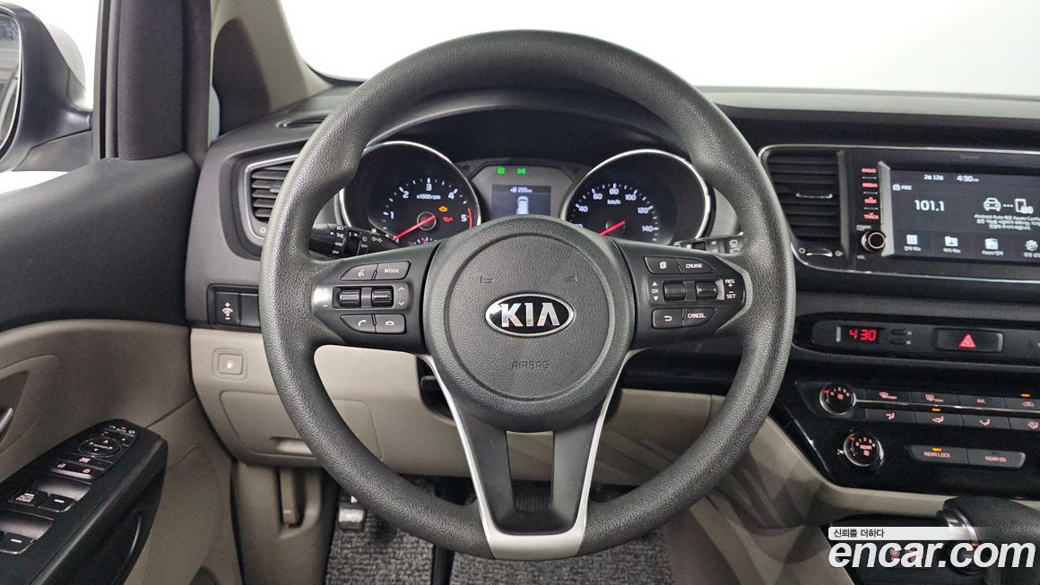 Kia Canival 2019
