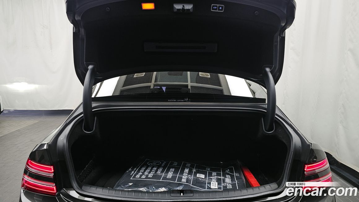 Genesis G80 2025