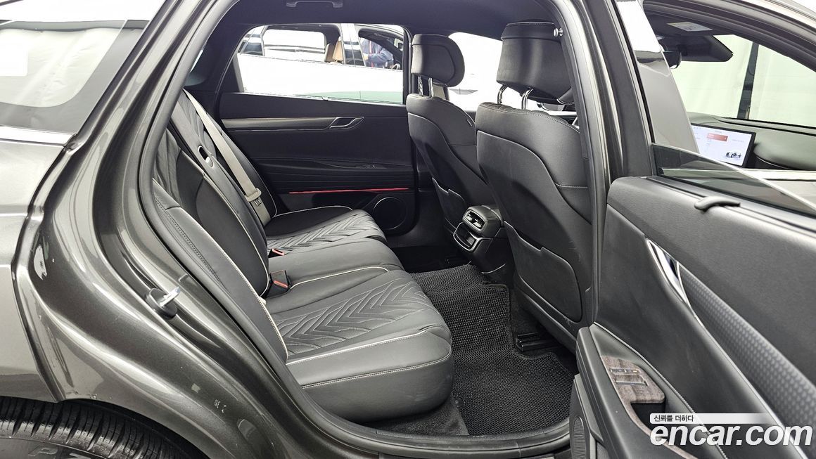 Genesis G80 2025
