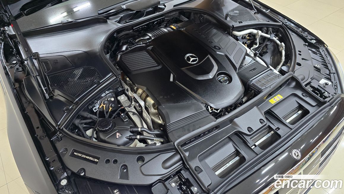 Mercedes-Benz S-Class 2022