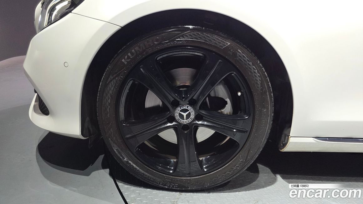 Mercedes-Benz E-Class 2018