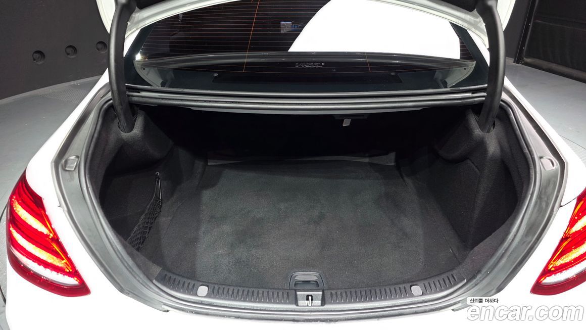 Mercedes-Benz E-Class 2018