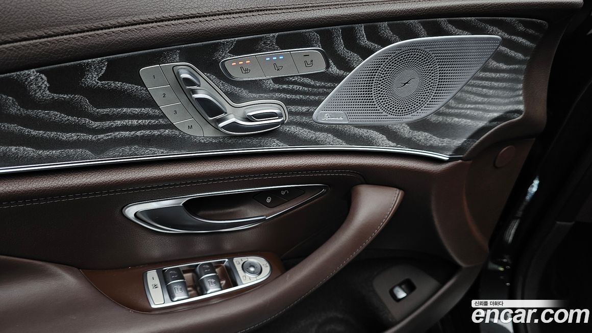 Mercedes-Benz CLS-Class 2020