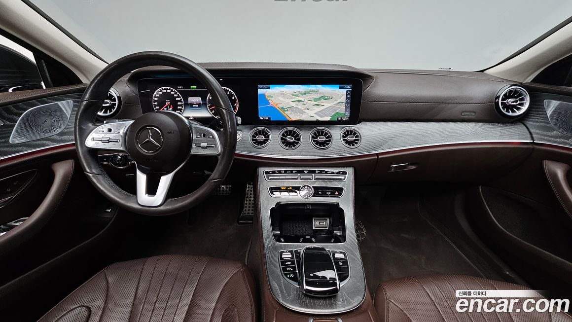 Mercedes-Benz CLS-Class 2020