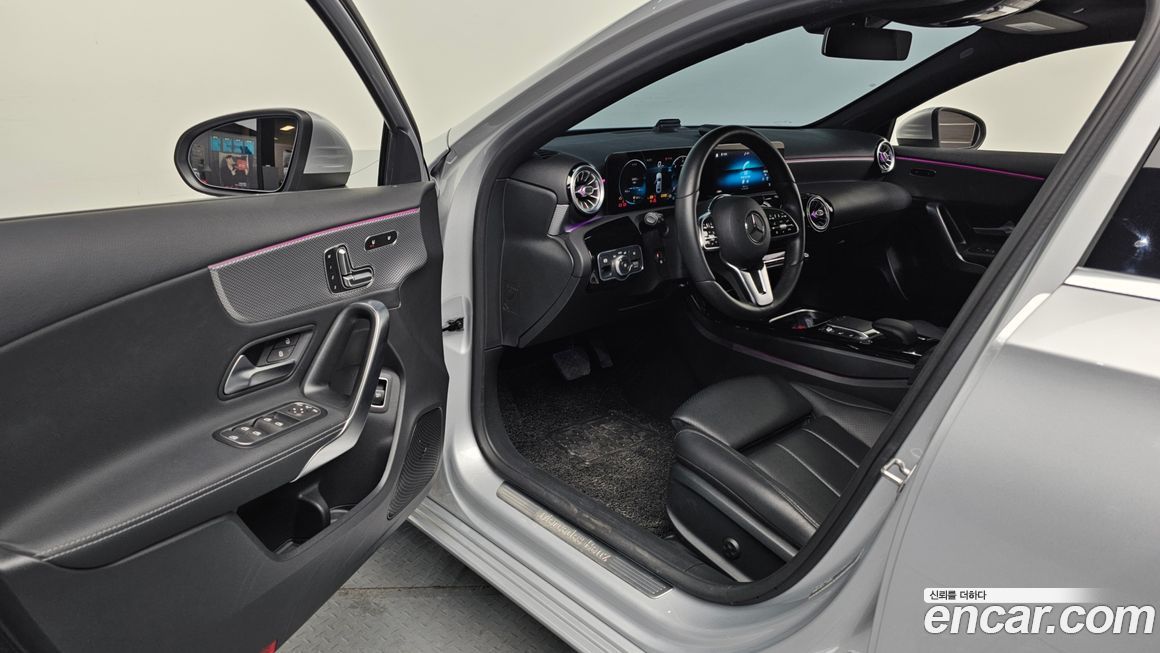 Mercedes-Benz A-Class 2021