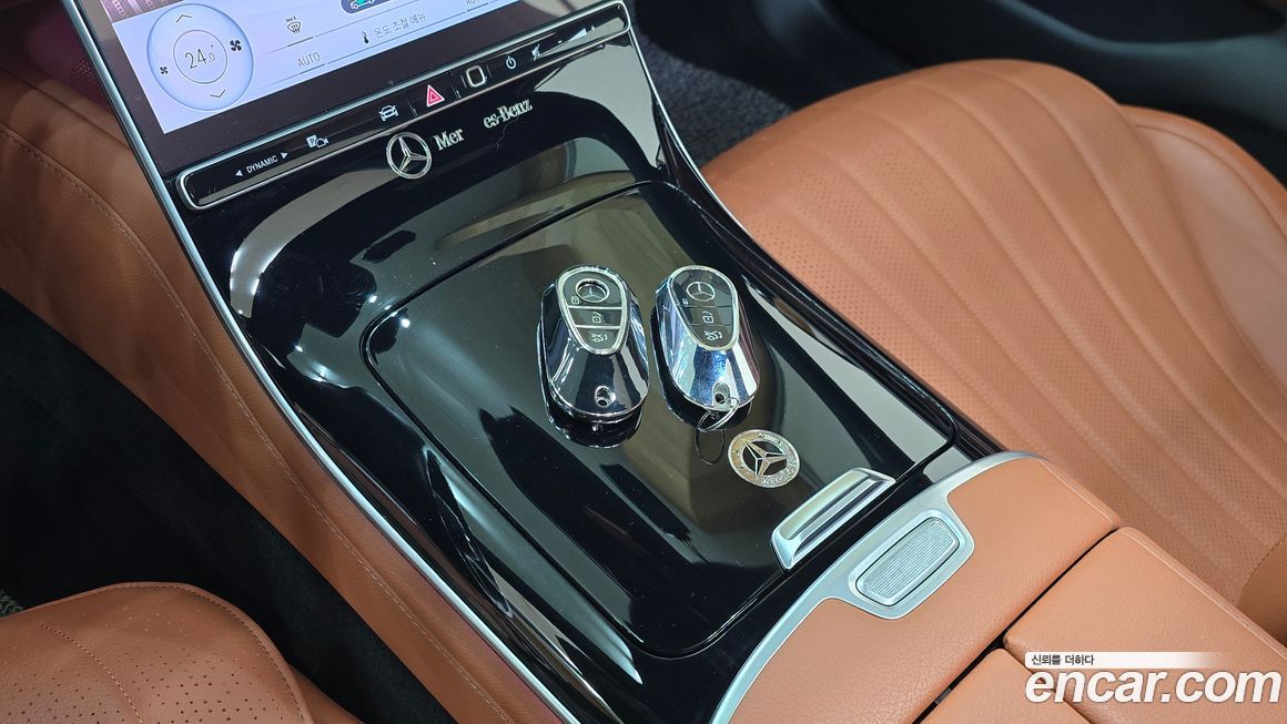 Mercedes-Benz S-Class 2022